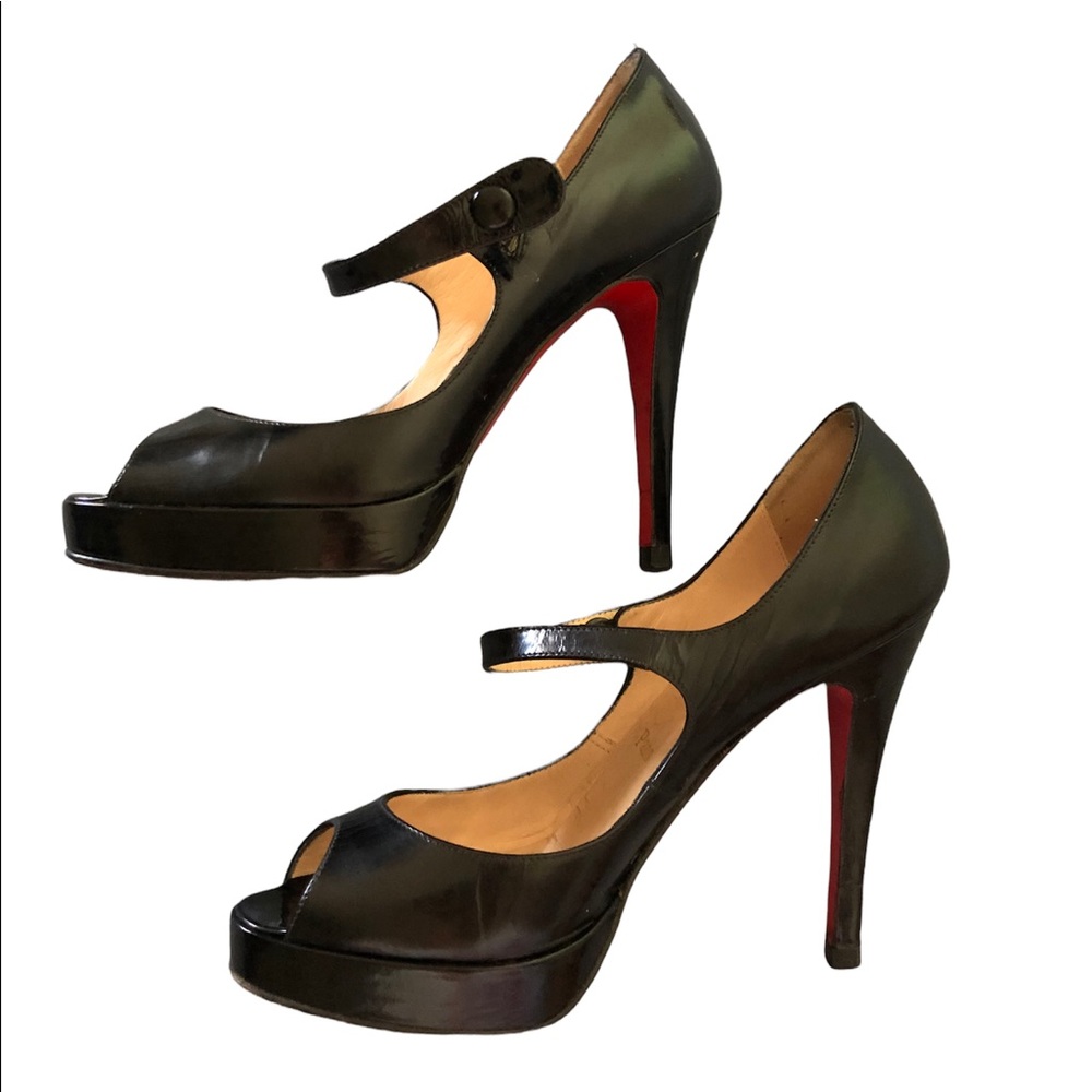 AUTHENTIC CHRISTIAN LOUBOUTIN Mary Jane Heels, Black Patent 36.5